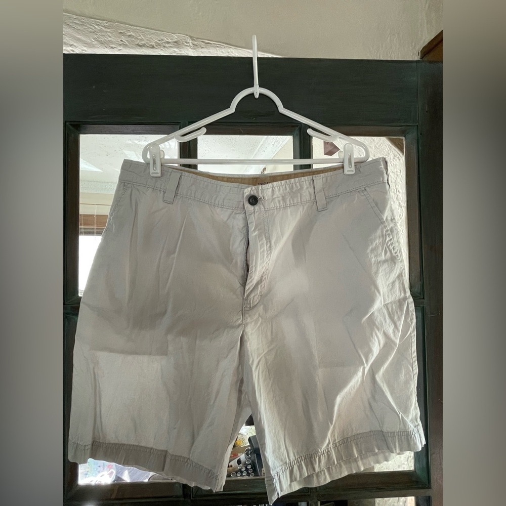 Izod Men's Casual Shorts